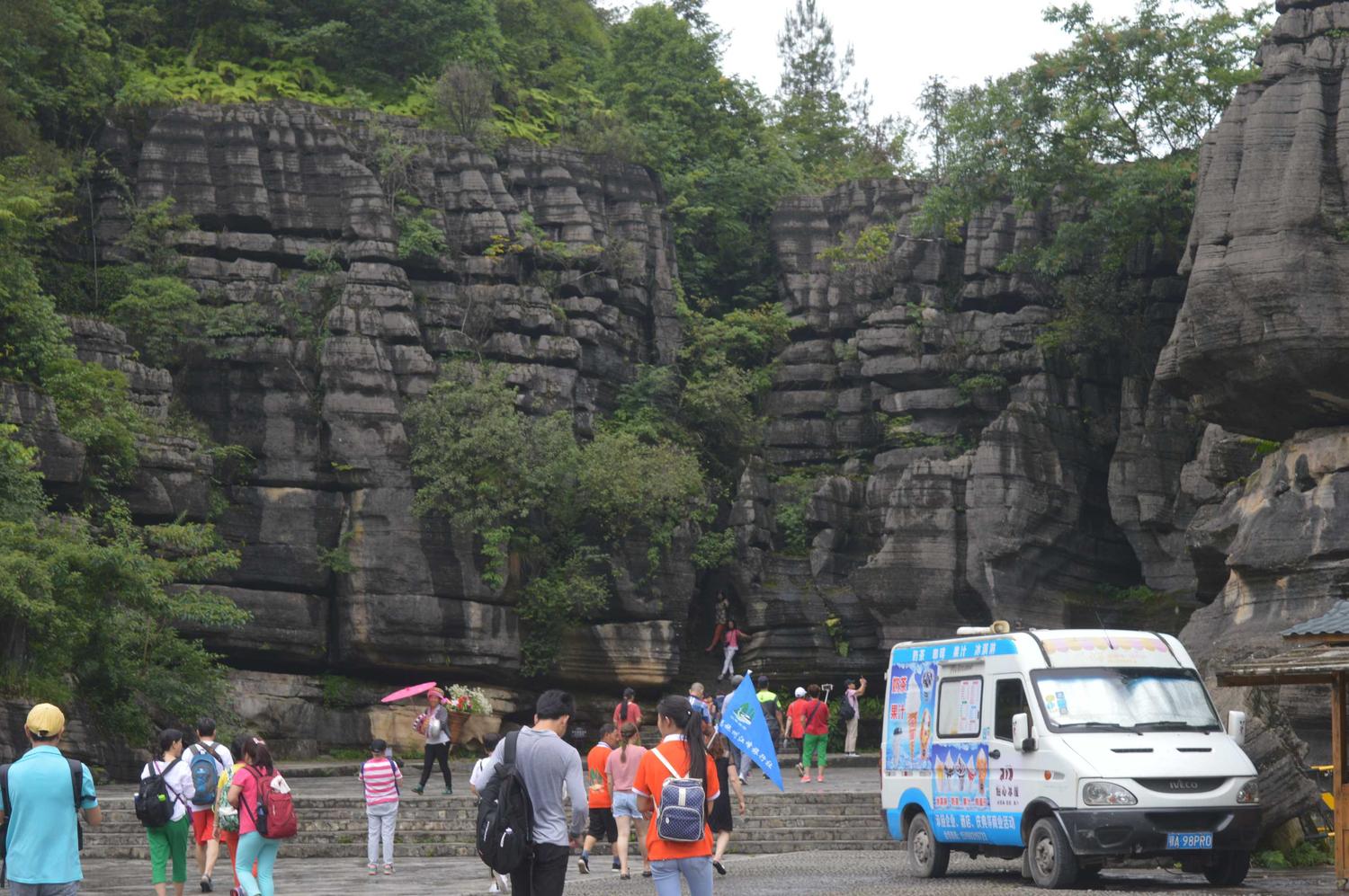 梭布垭石林 - 恩施州江峰旅游